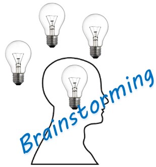 difference between critical thinking and brainstorming